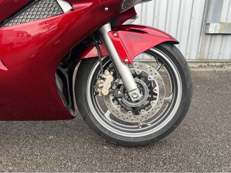 HONDA VFR 800 ABS (107€/mois)