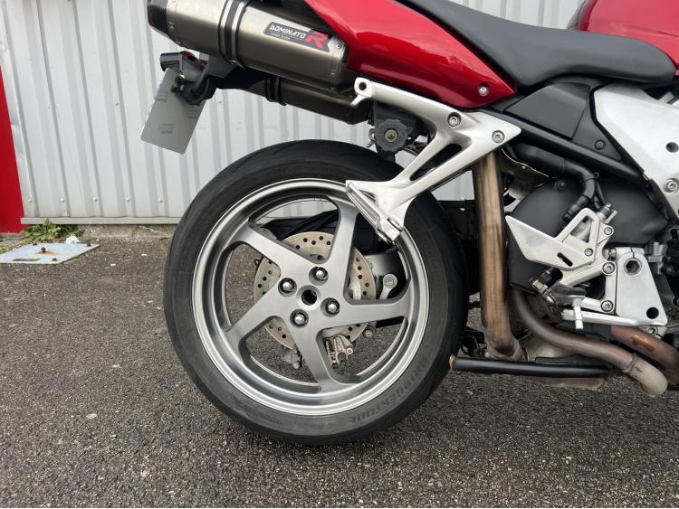 HONDA VFR 800 ABS (107€/mois)