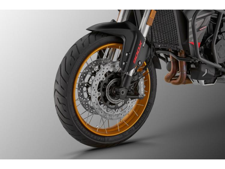 QJ MOTOR SRT 900 SX TOURING