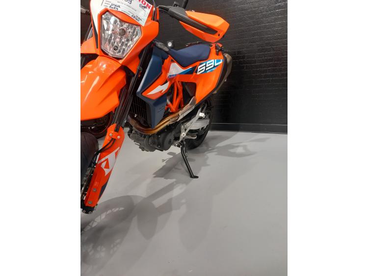 KTM 690 SMC R