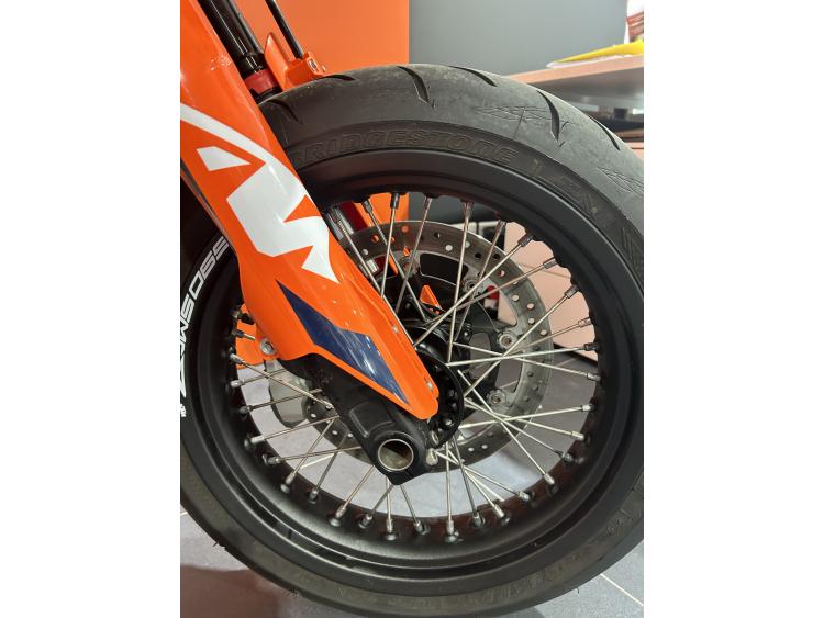 KTM 690 SMC R