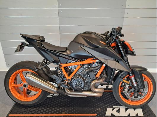 KTM 1290 SUPER DUKE R