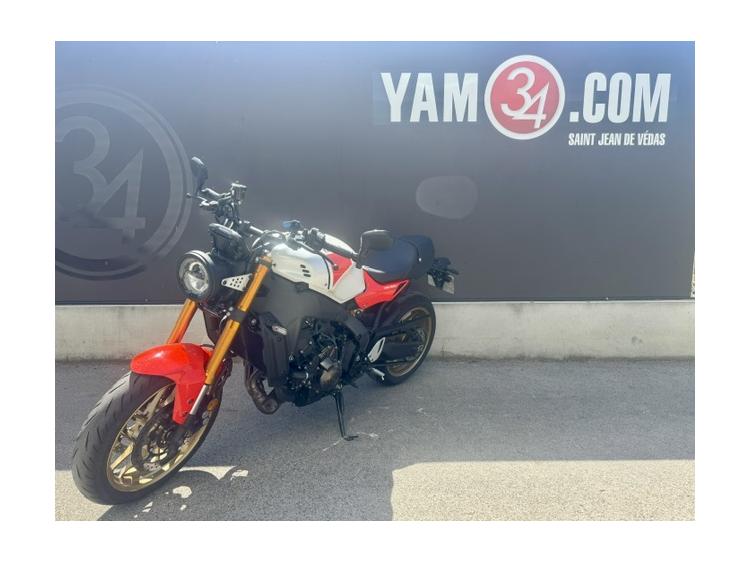 YAMAHA XSR 900 ABS
