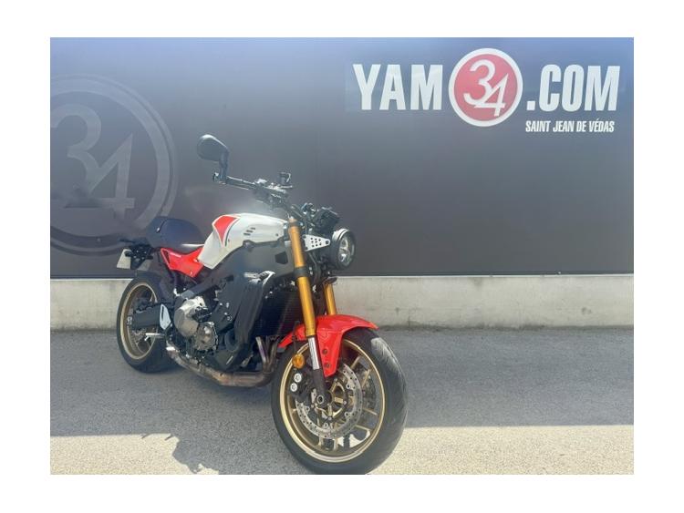 YAMAHA XSR 900 ABS