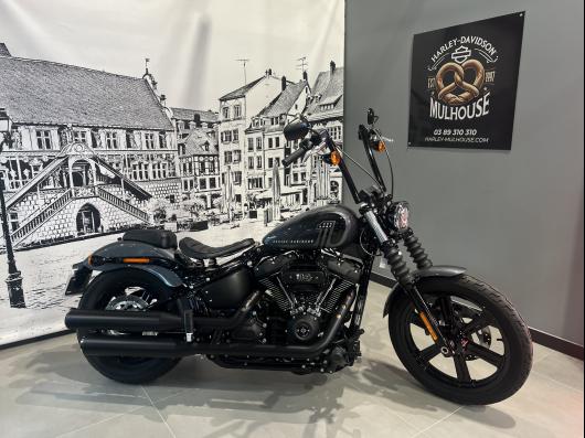HARLEY-DAVIDSON SOFTAIL STREET BOB 1868