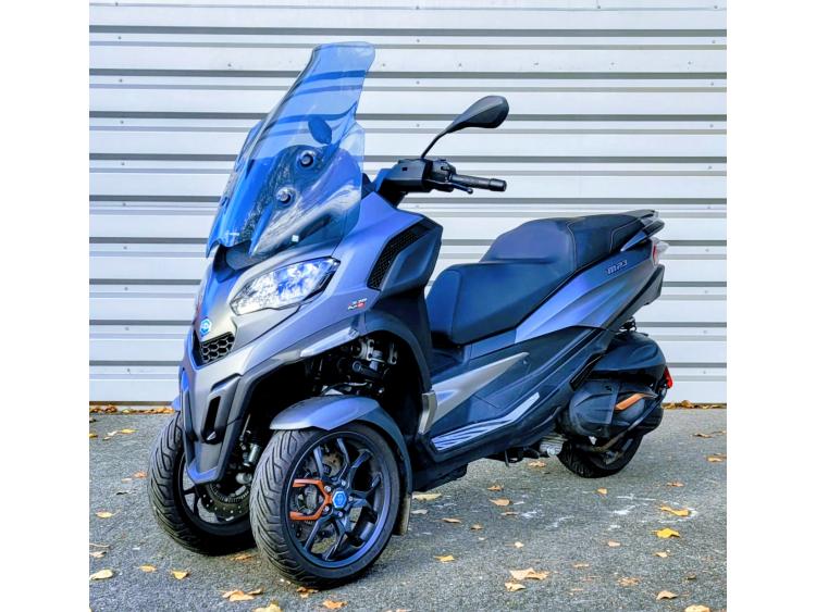 PIAGGIO MP3 530