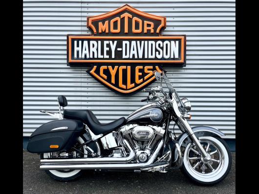 HARLEY-DAVIDSON SOFTAIL DELUXE 1800