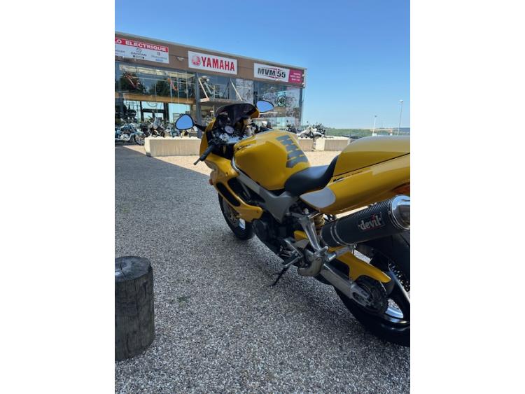 HONDA VTR 1000 F