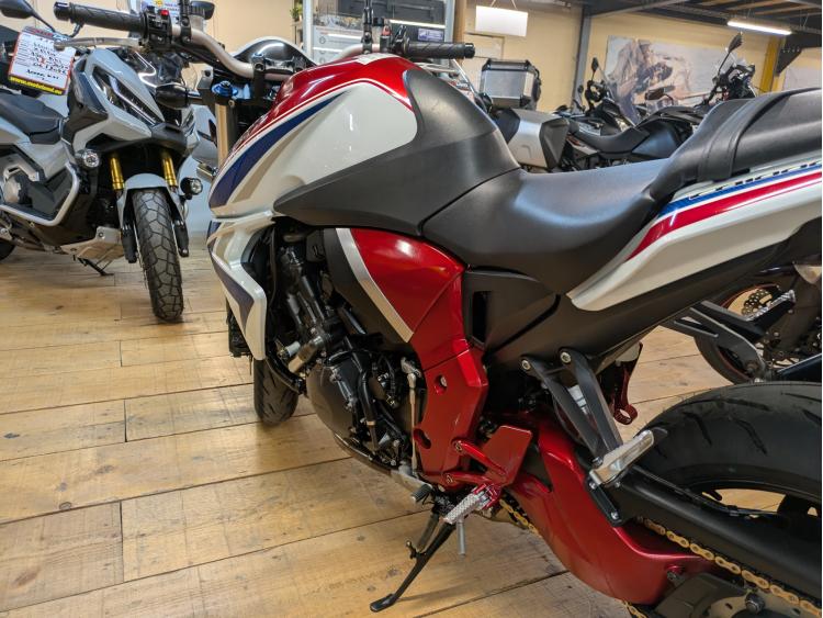HONDA CB 1000 R