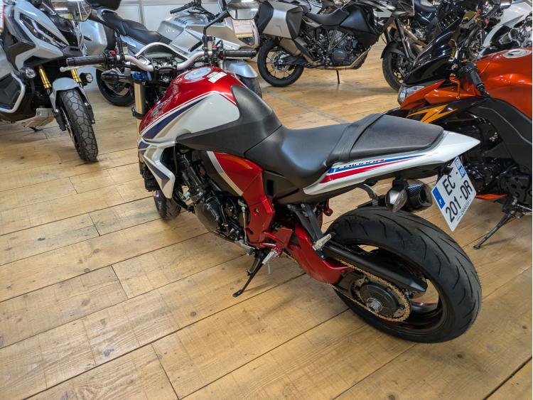 HONDA CB 1000 R