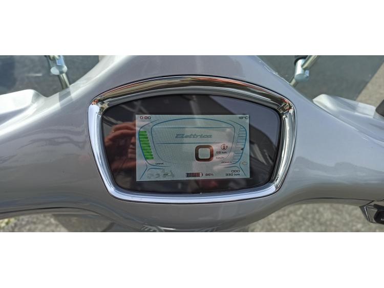 PIAGGIO VESPA ELECTRICA 125