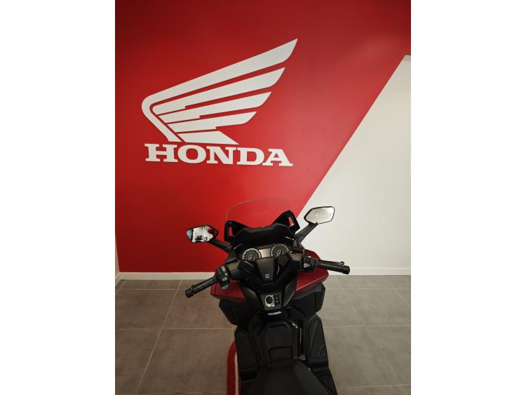 HONDA NSS FORZA 125 TOP BOX