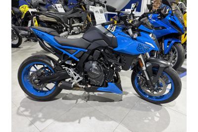 SUZUKI GSX-8S