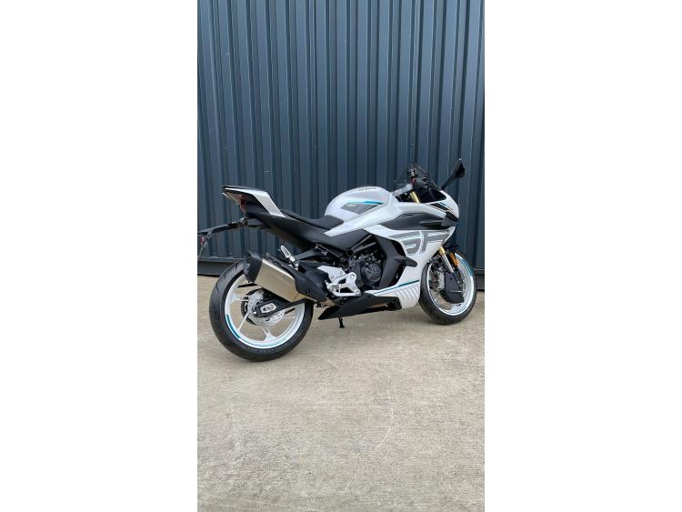 CF MOTO SR 450 TC