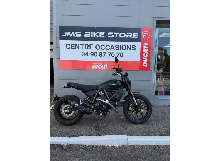 DUCATI SCRAMBLER 800 ICON DARK 