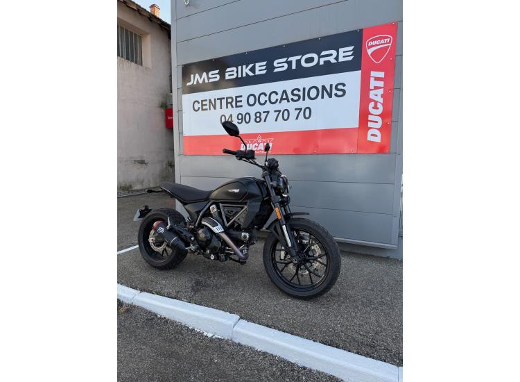 DUCATI SCRAMBLER 800 ICON DARK 