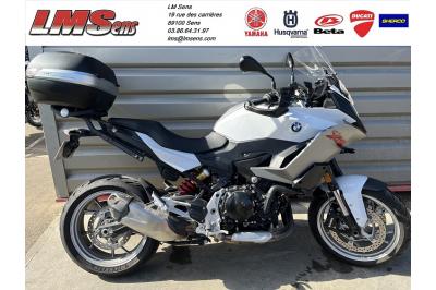 BMW F 900 XR