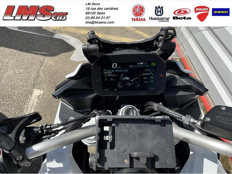 BMW F 900 XR