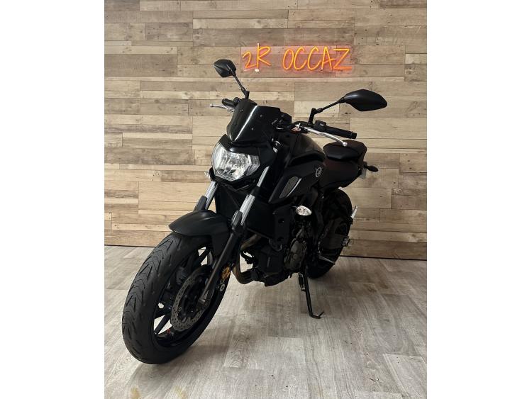 YAMAHA MT-07