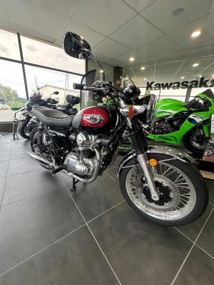 KAWASAKI W 800