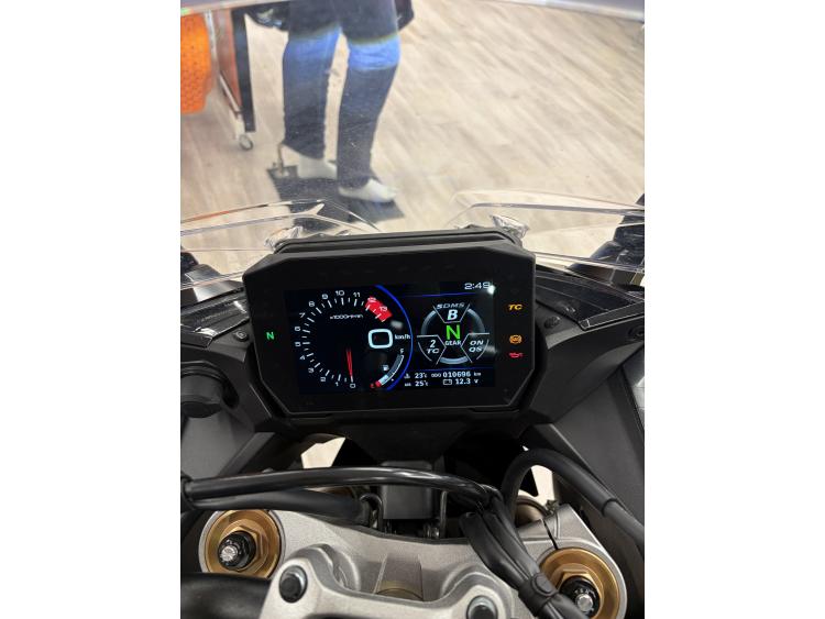 SUZUKI GSX-S 1000 GT