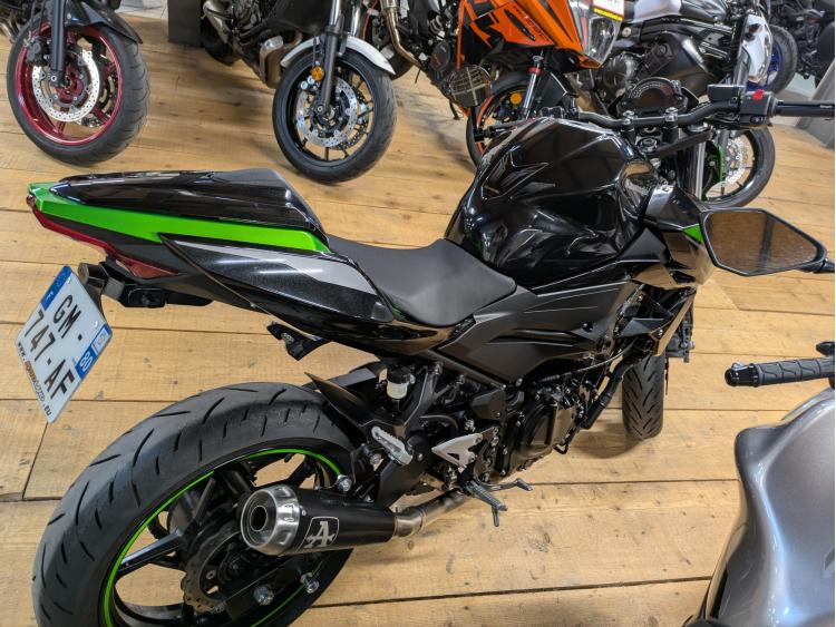 KAWASAKI Z 400