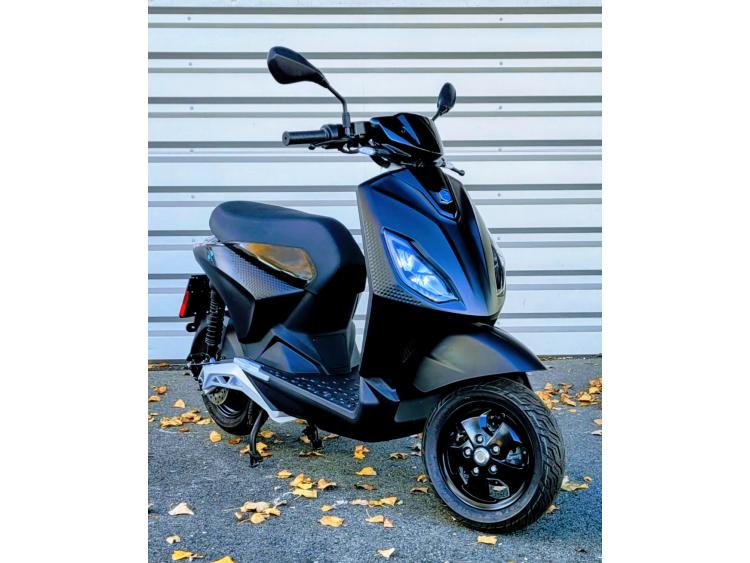 PIAGGIO 1 Electrique 70 km/h