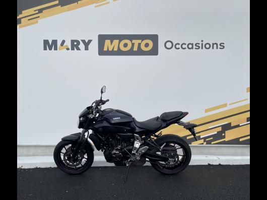 YAMAHA MT-07