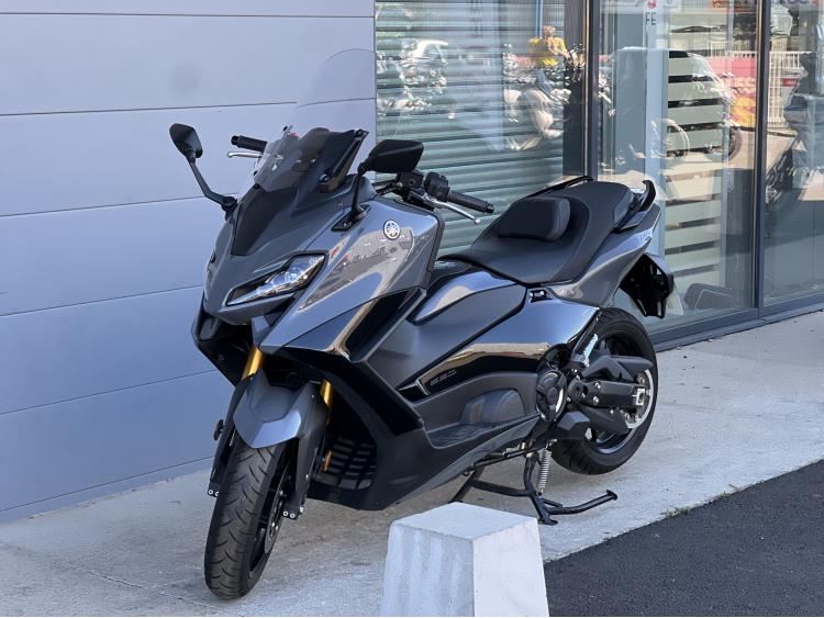 YAMAHA T-MAX 560 TECH MAX