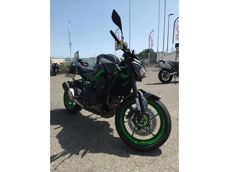 KAWASAKI Z 900