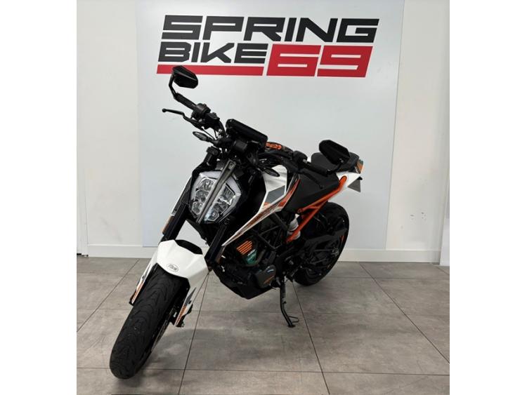 KTM 125 DUKE ABS