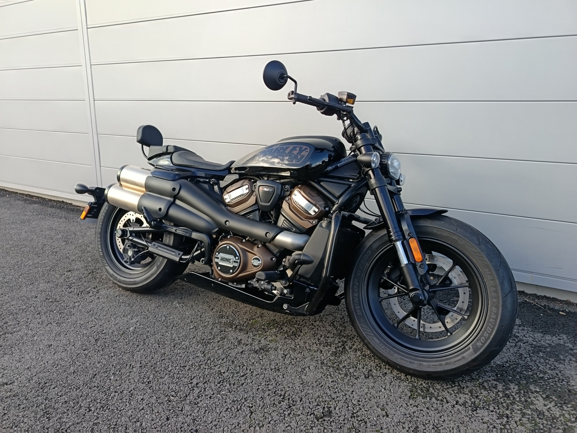 HARLEY-DAVIDSON SPORTSTER 1250 S