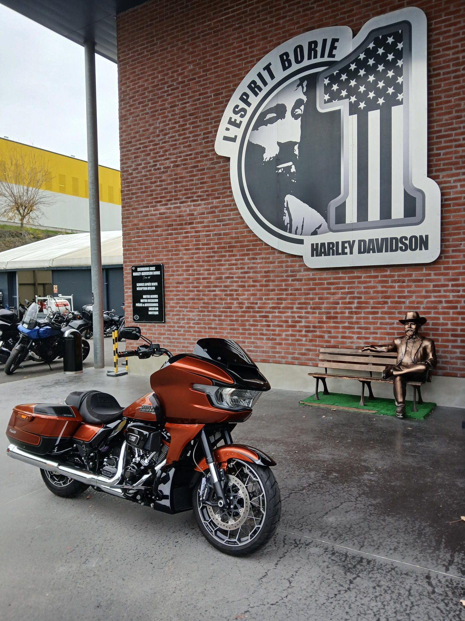 HARLEY-DAVIDSON TOURING ROAD GLIDE 1977 CVO