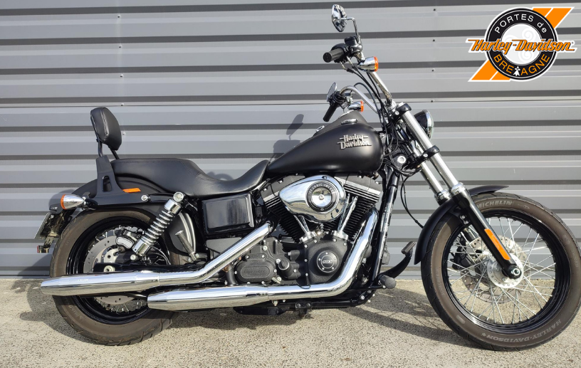 HARLEY-DAVIDSON DYNA STREET BOB 1690