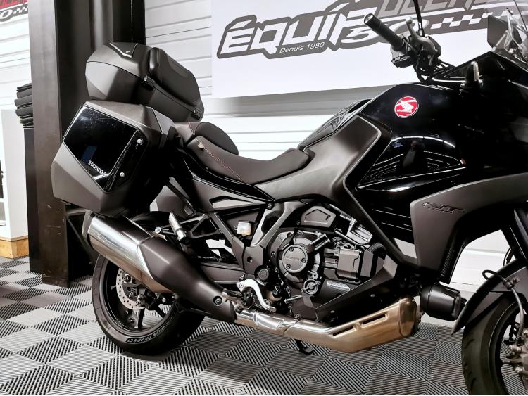 HONDA NT 1100 DCT - NT1100 - Garantie constructeur 01/2027 