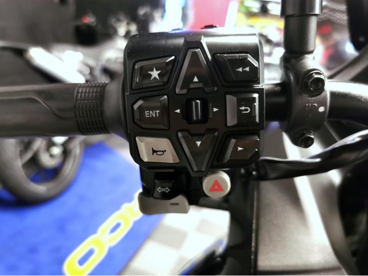 HONDA NT 1100 DCT - NT1100 - Garantie constructeur 01/2027 