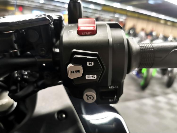 HONDA NT 1100 DCT - NT1100 - Garantie constructeur 01/2027 