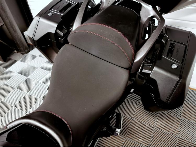 HONDA NT 1100 DCT - NT1100 - Garantie constructeur 01/2027 