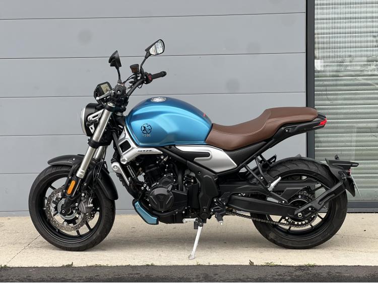 VOGE 500 AC - A2