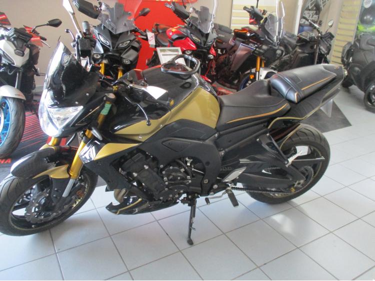 YAMAHA FZ8 N SPR