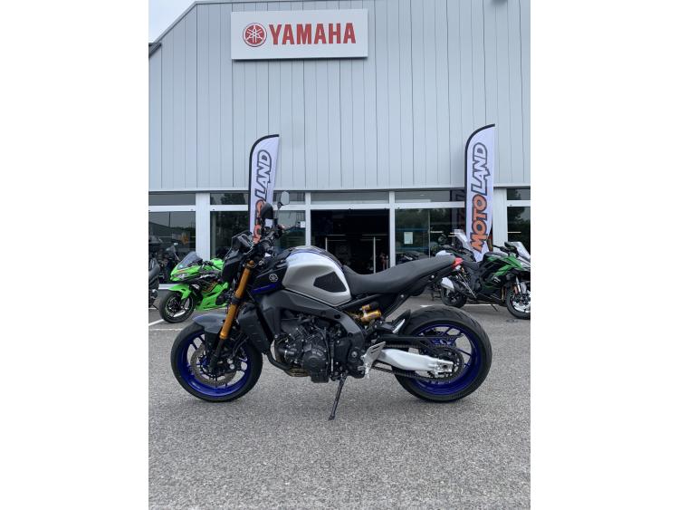 YAMAHA MT-09 SP