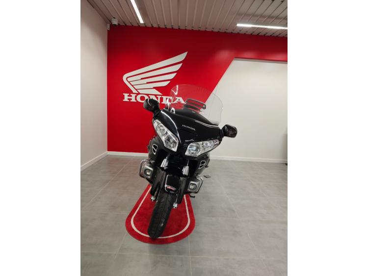 HONDA GL1800 GOLDWING