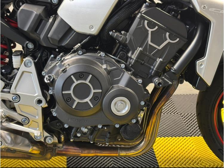 HONDA CB 1000 R  MY20