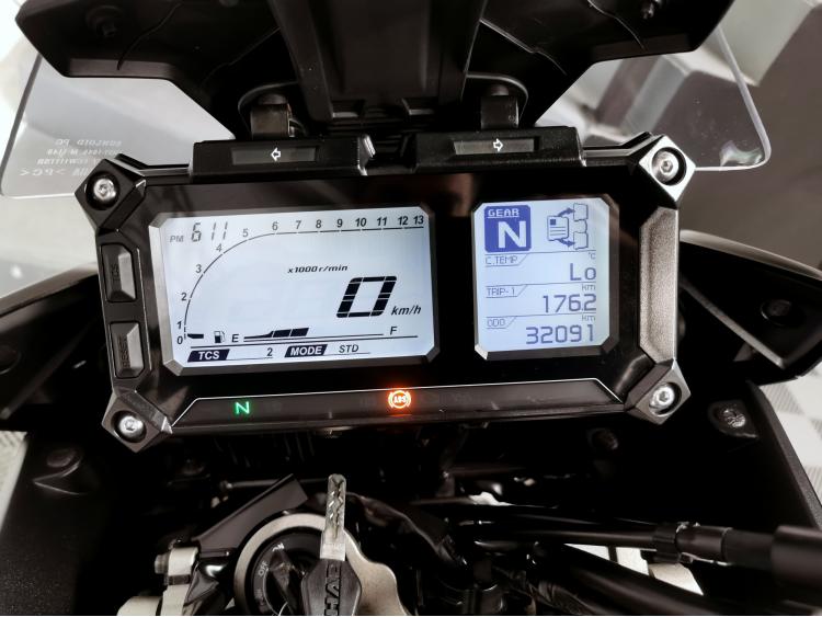 YAMAHA TRACER 900