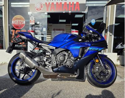 YAMAHA YZF 1000 R1