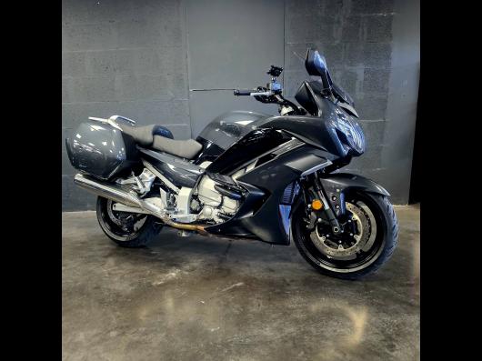 YAMAHA FJR 1300