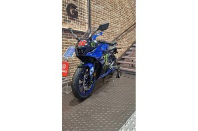 YAMAHA YZF 125 R ABS