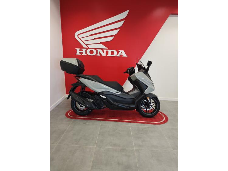 HONDA NSS FORZA 125 TOP BOX