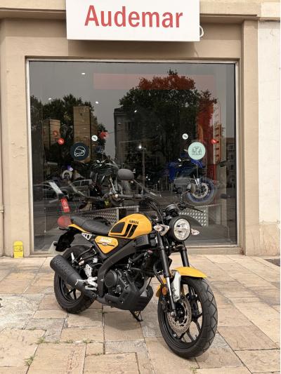 YAMAHA XSR 125