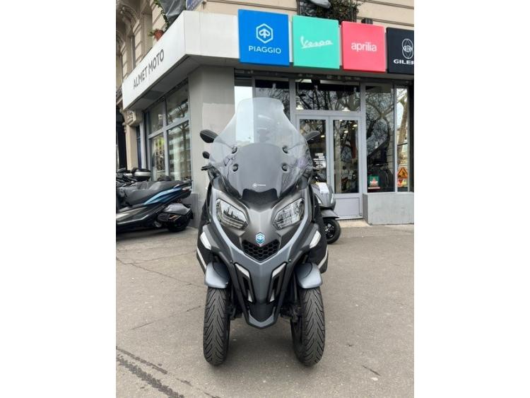 PIAGGIO MP3 530 HPE EXCLUSIVE